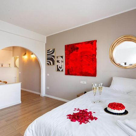 Sunset - Luxury Studio On Calea Victoriei Bukarest Exterior foto