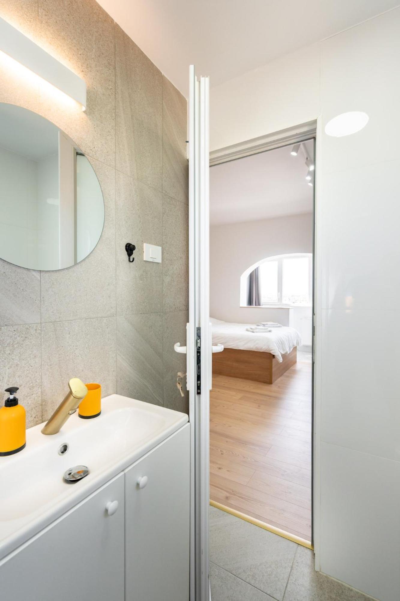 Sunset - Luxury Studio On Calea Victoriei Bukarest Exterior foto