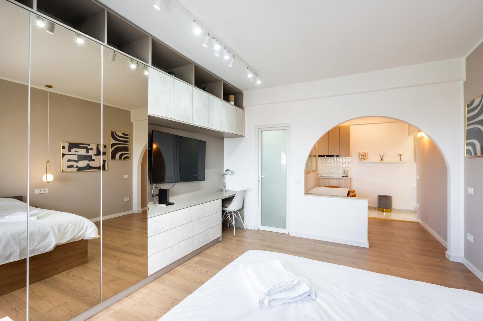 Sunset - Luxury Studio On Calea Victoriei Bukarest Exterior foto